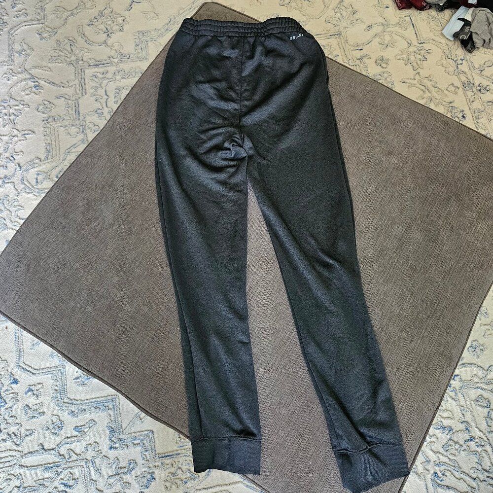 Jordan Boy's Black & Gray Jumpman Dir-Fit Sweatpants joggers Size XL